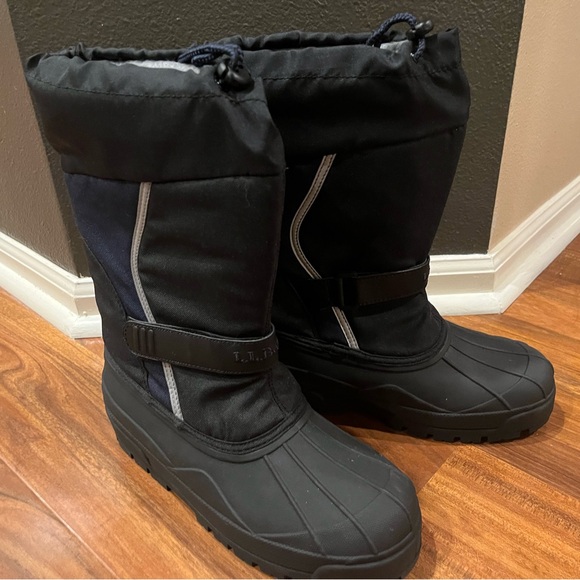 L.L. Bean Black Waterproof Snow Boots